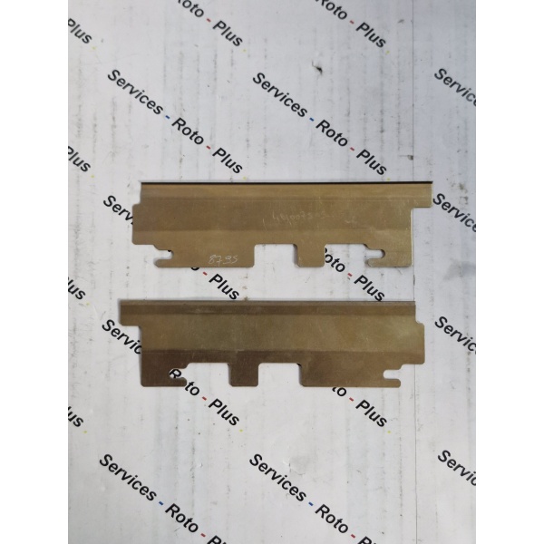 MUELLE DE HOJA ANGULADA M600 CON MUESCA